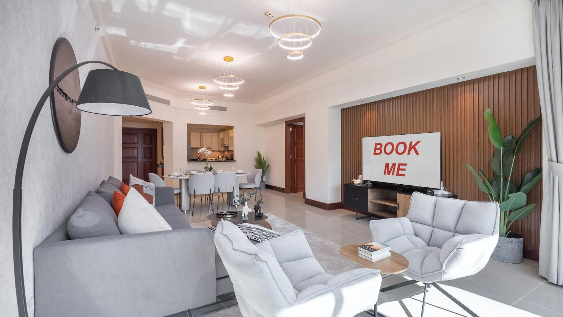 A Phenomenal Apartment In Golden Mile 6 Great For 5 Dubai
