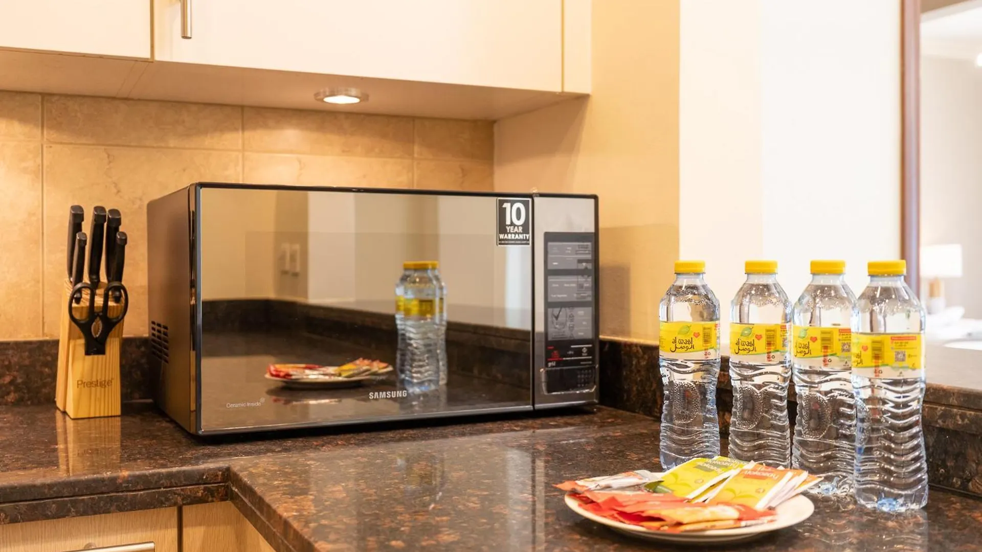 A Phenomenal Apartment In Golden Mile 6 Great For 5 Dubai